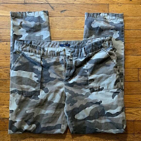 GAP Pants - Gap Army pants